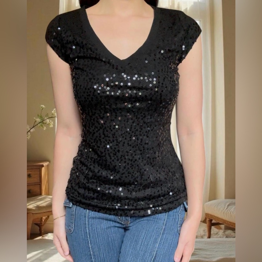Vintage Dots black sequin top